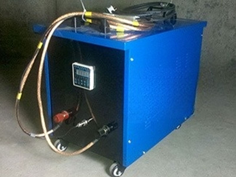 Hassas CNC Nokta Kaynak Makinesi