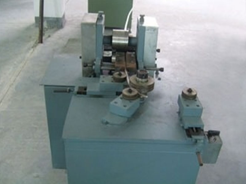 Kompakt Yüksek Performanslı Disk Halka Makinesi